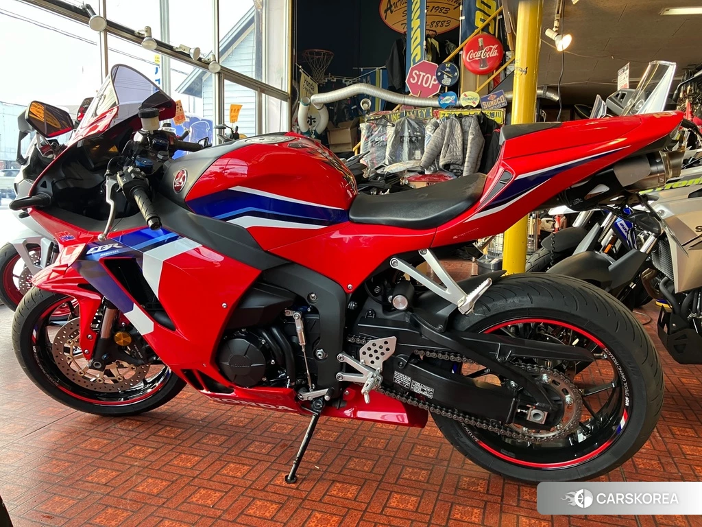 Проданный Honda CBR600RR ABS 2020 из Японии, фото 2