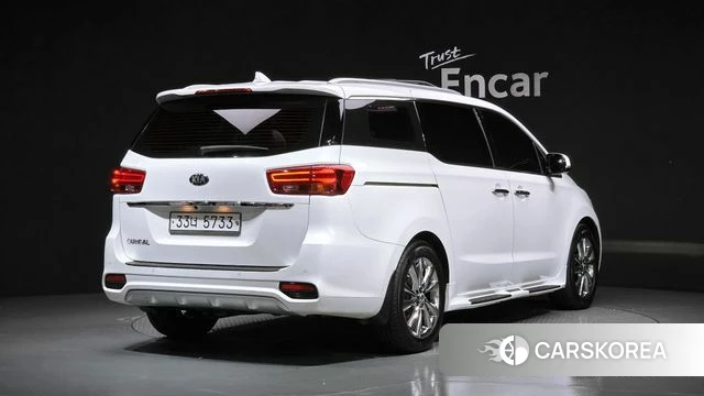 Kia The New Carnival id 4760373 из Кореи 12