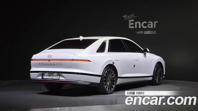 Hyundai Grandeur Hybrid (GN7) id 2443992 из Кореи 12