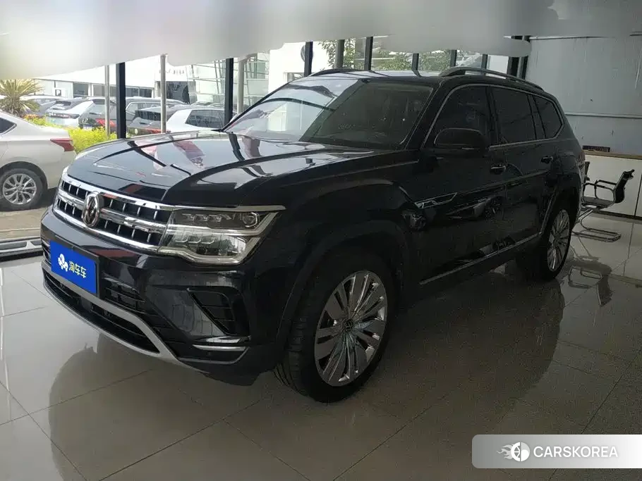 Volkswagen Touareg id 4686274 из Китая 8