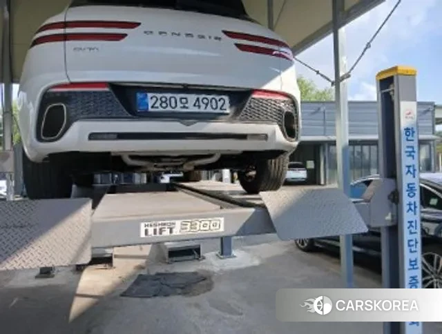 Genesis GV70 2021 Белый из Кореи, фото 2