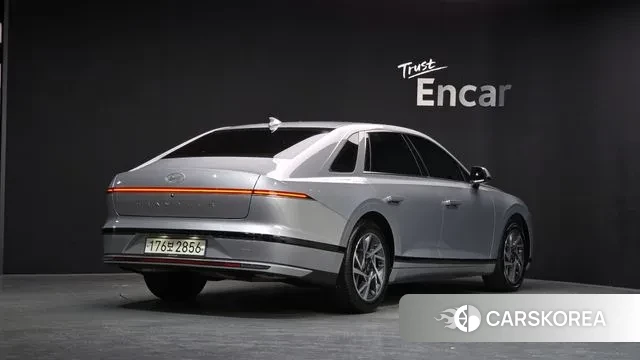 Hyundai Grandeur (GN7) id 3457623 из Кореи 12