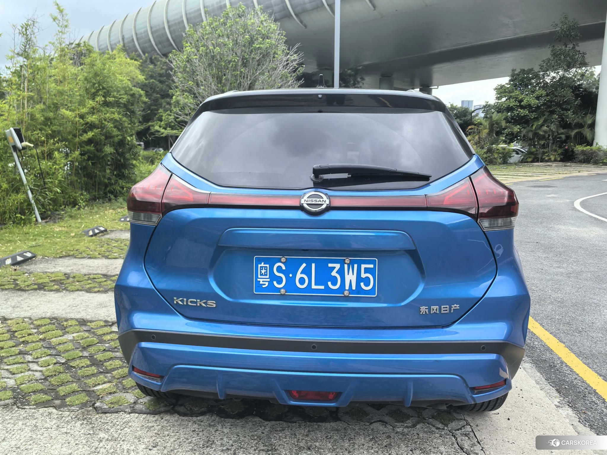 Nissan Jinke 2021 Синий из Китая, фото 2