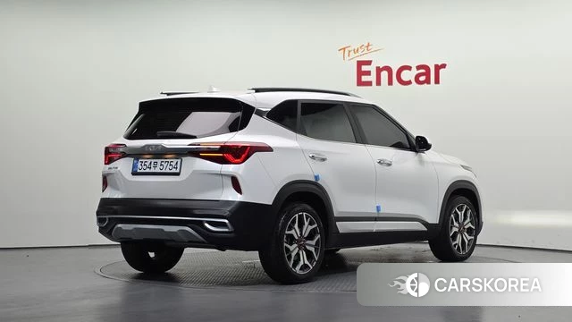 Kia Seltos id 4872287 из Кореи 12