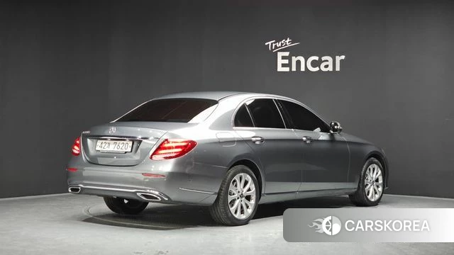 Mercedes-Benz E-Class W213 id 4625974 из Кореи 12