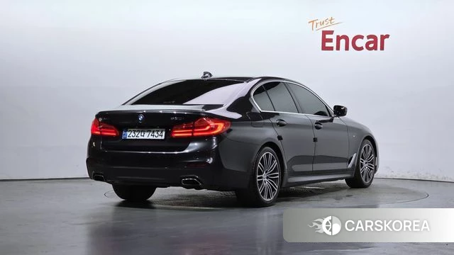 BMW 5 Series (G30) id 4667428 из Кореи 12