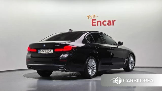 BMW 5 Series (G30) id 4402429 из Кореи 12