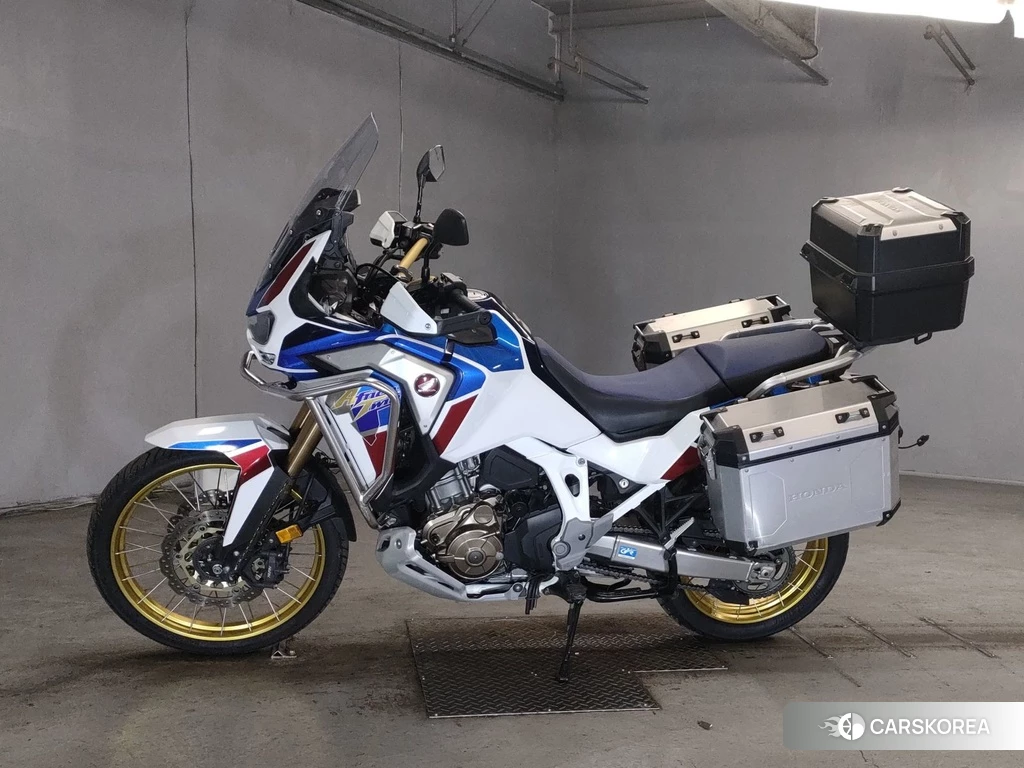 Проданный Honda CRF1100L AFRICA TWIN ADV ES DCT 2020 из Японии, фото 2