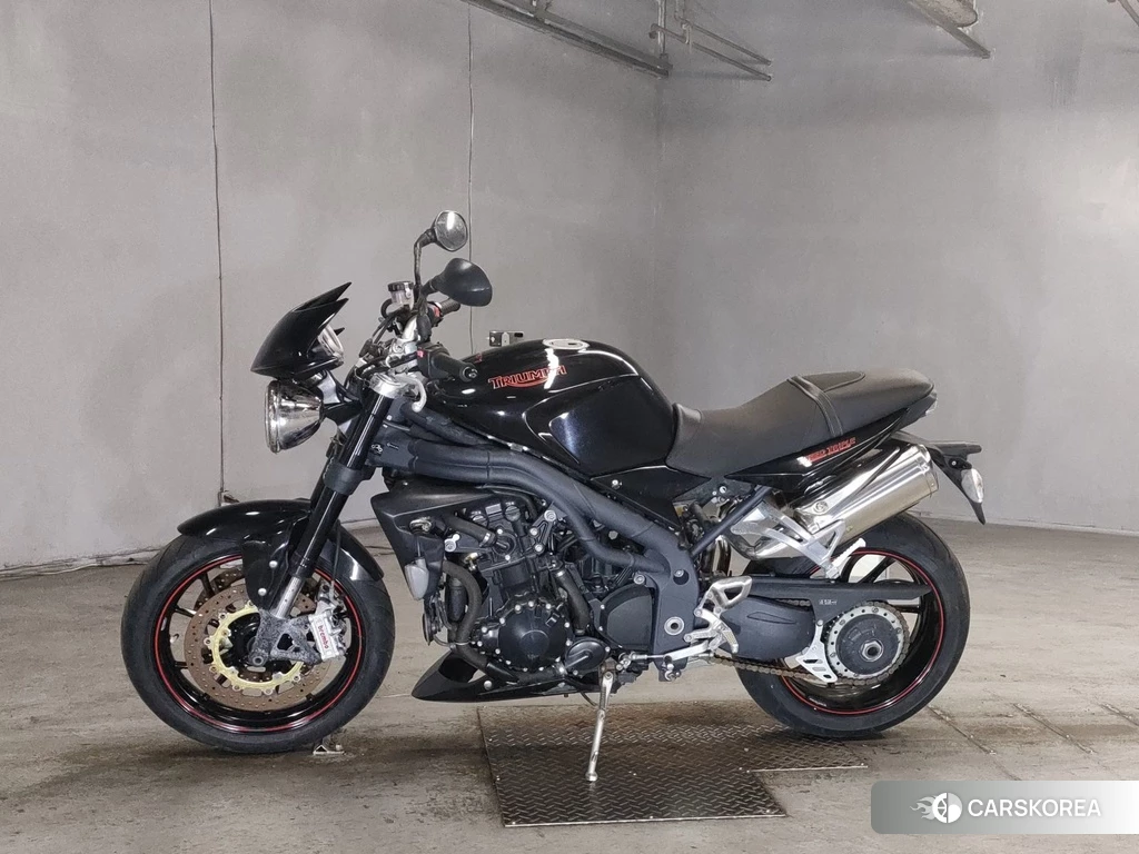 Проданный Triumph SPEED TRIPLE 2010 из Японии, фото 2