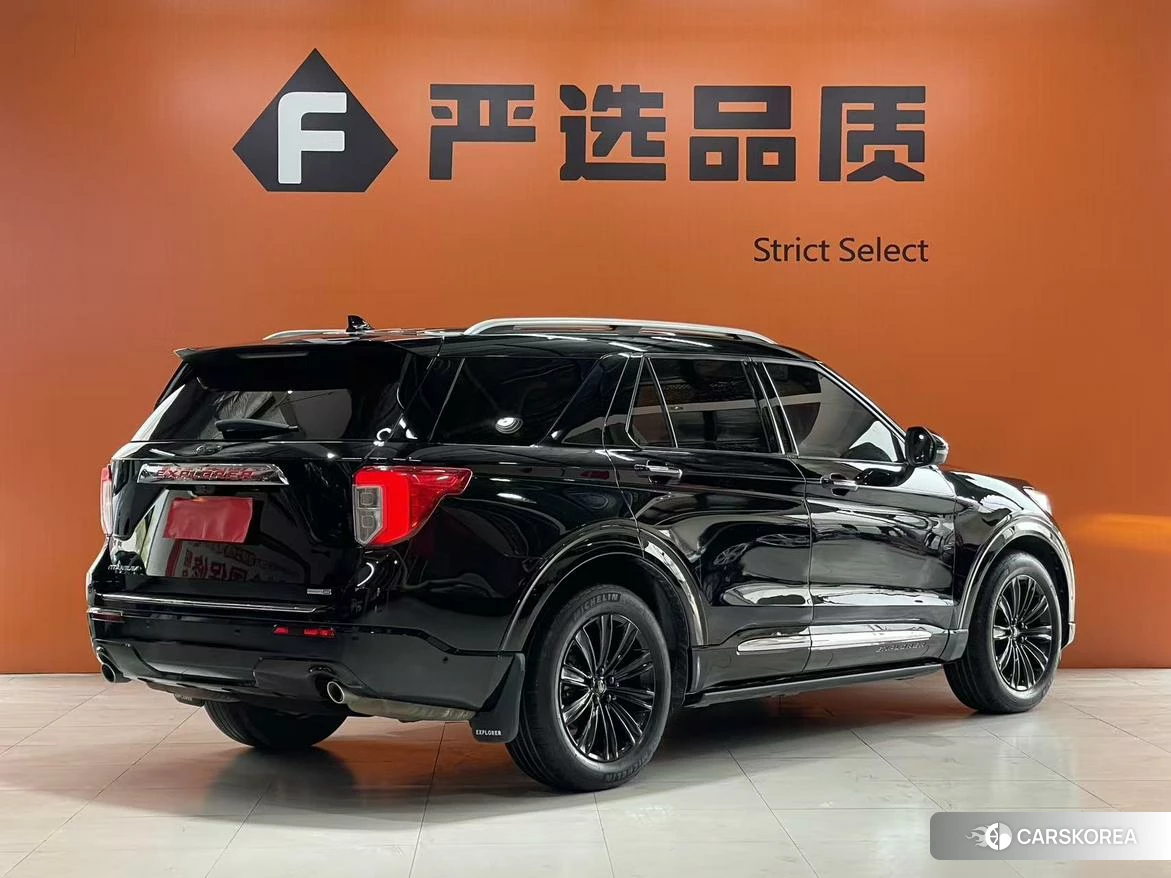 Ford Explorer 2020 Черный из Китая, фото 2
