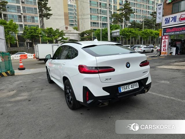 BMW X4 (G02) 2023 Белый из Кореи, фото 2