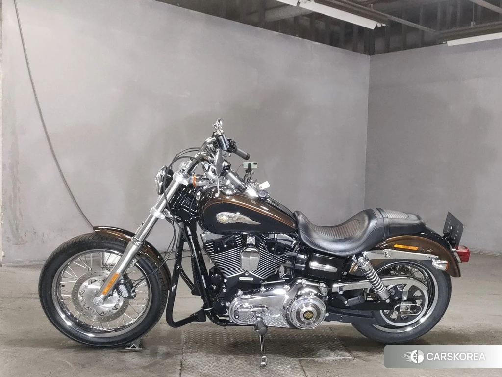 Проданный Harley-Davidson Dyna Super Glide FXDC1580 2013 из Японии, фото 2