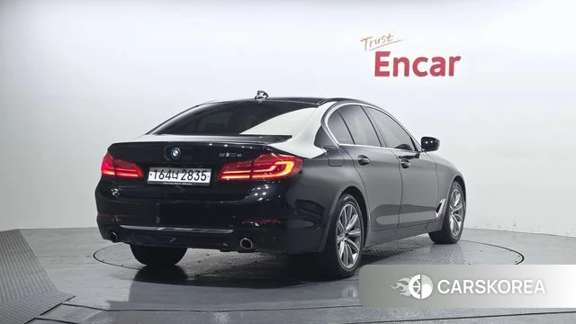 BMW 5 Series (G30) id 3879225 из Кореи 12