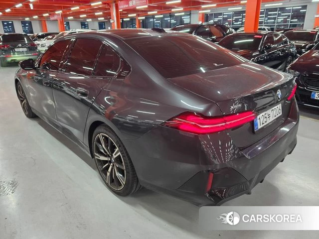 BMW 5 Series (G60) id 4387775 из Кореи 12