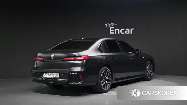 BMW 7 Series (G70) id 2894424 из Кореи 12