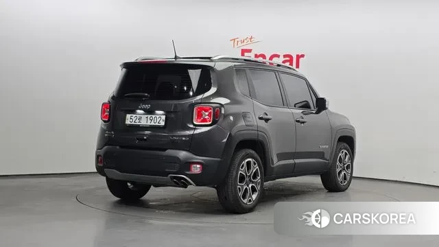 Jeep Renegade id 3515271 из Кореи 12