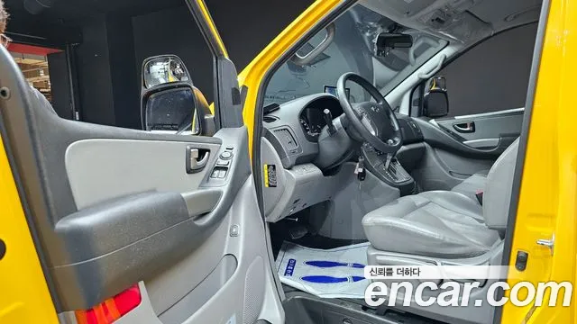 Hyundai The New Grand Starex id 2541918 из Кореи 12