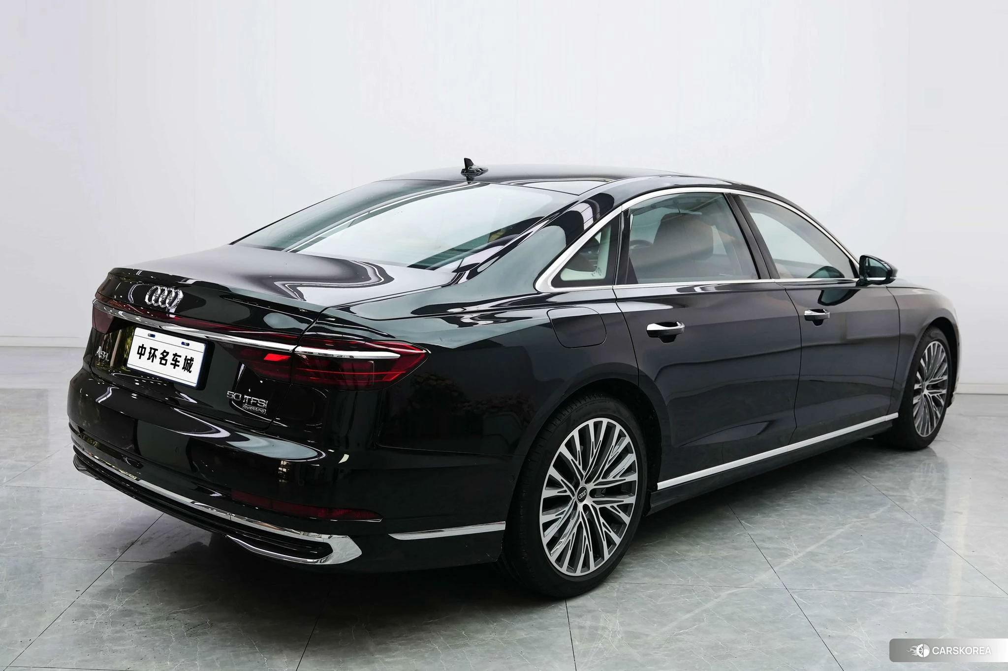 Audi A8 id 4455826 из Китая 10