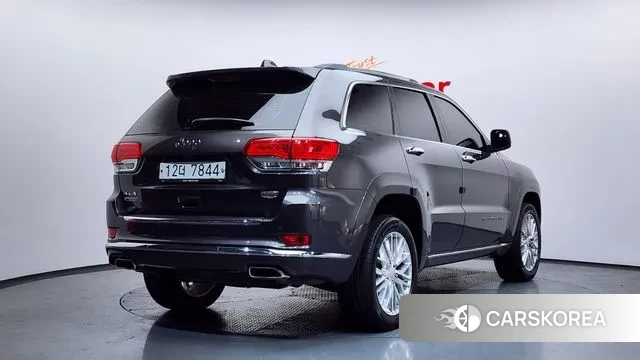 Jeep Grand Cherokee id 3703820 из Кореи 12