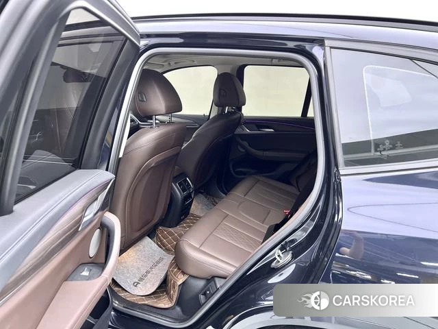BMW X3 id 4298500 из Китая 12