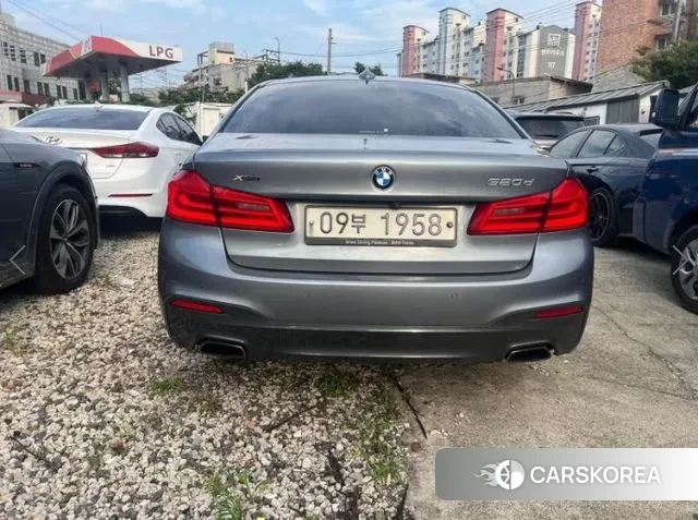 BMW 5 Series (G30) 2018 Серый из Кореи, фото 2