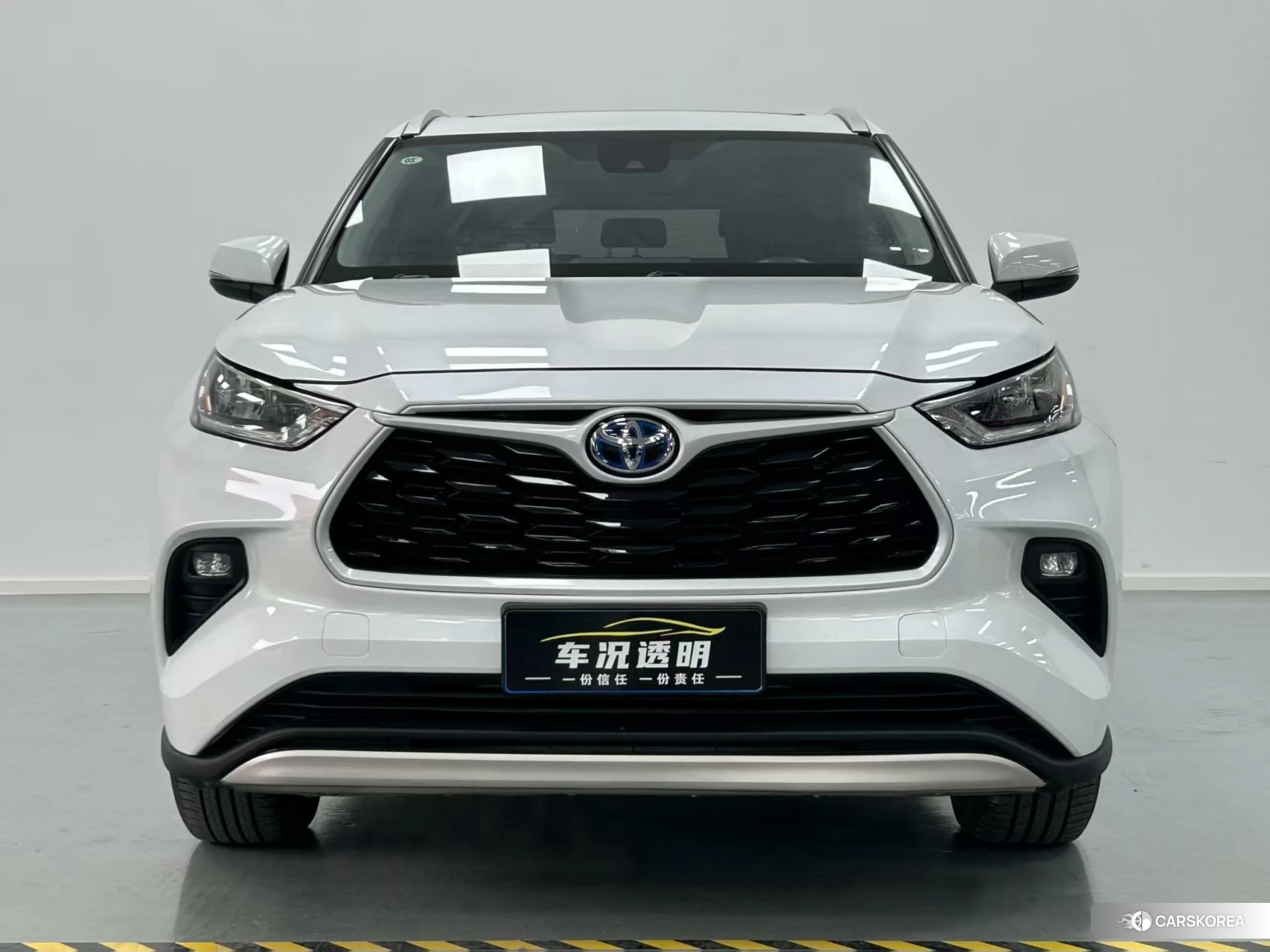 Toyota Highlander 2021 Белый из Китая, фото 5