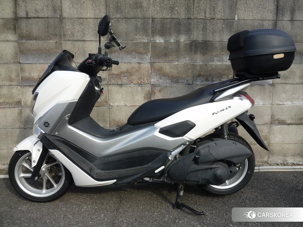 Проданный Yamaha N-MAX 125 id 4170430 из Японии