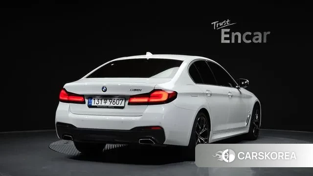 BMW 5 Series (G30) id 3597892 из Кореи 12