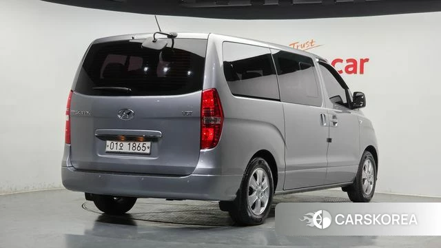 Hyundai The New Grand Starex id 4363484 из Кореи 12