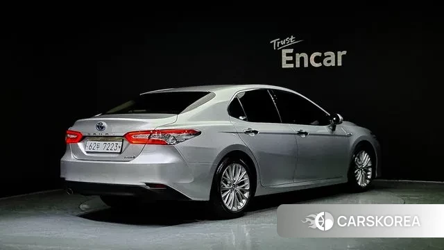 Toyota Camry (XV70) id 3024693 из Кореи 12