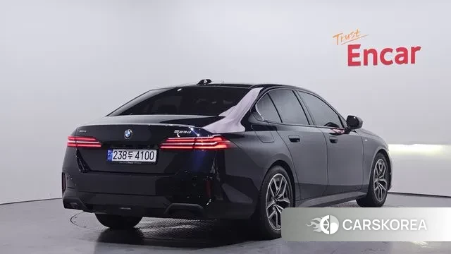 BMW 5 Series (G60) id 3026654 из Кореи 12