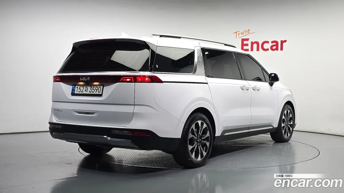 Kia Carnival 4th generation id 2049409 из Кореи 12