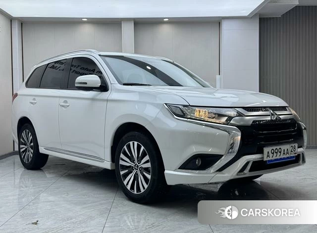 Mitsubishi  Outlander id 4207592 из Китая 12