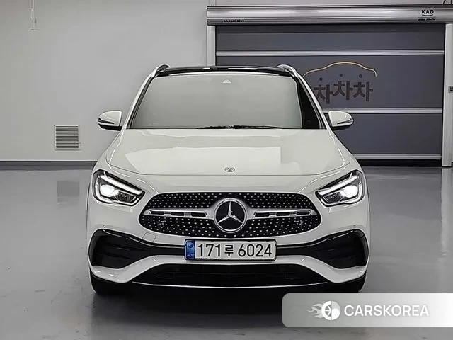Mercedes-Benz GLA - Class H247 2020 Белый из Кореи, фото 2
