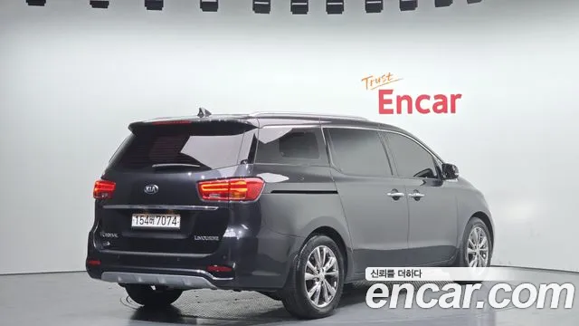 Kia The New Carnival id 2513024 из Кореи 12