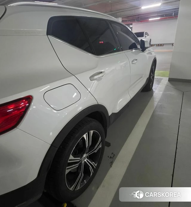 Volvo XC40 2020 Белый из Кореи, фото 2