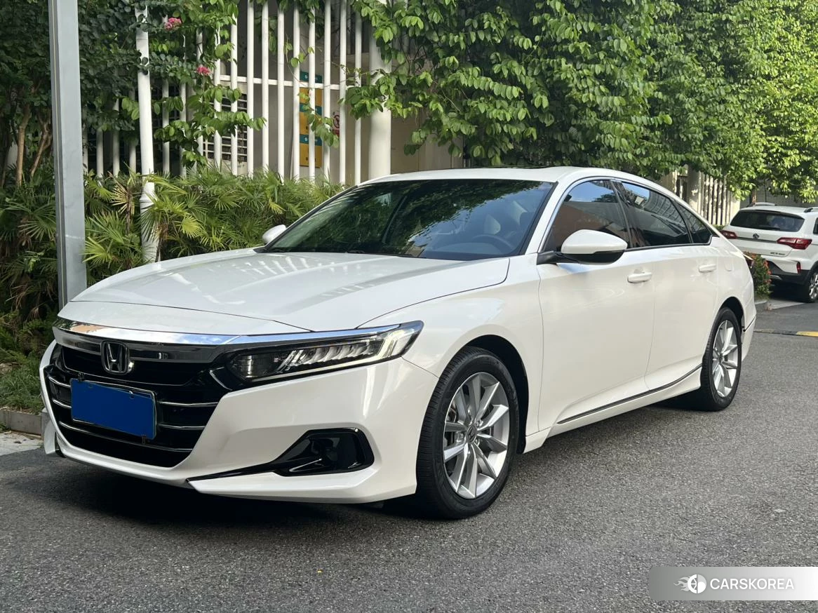 Honda Accord 2021 Белый из Китая, фото 4