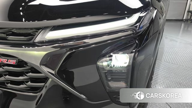 Chevrolet (GM Daewoo) Trax Crossover 2024 Черный из Кореи, фото 3