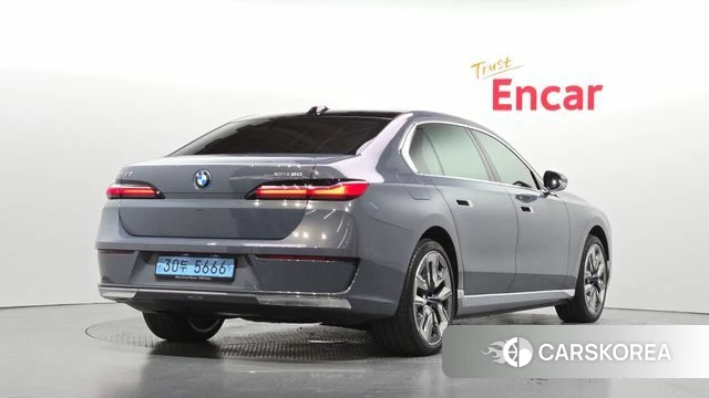 BMW i7 (G70) id 4735270 из Кореи 12
