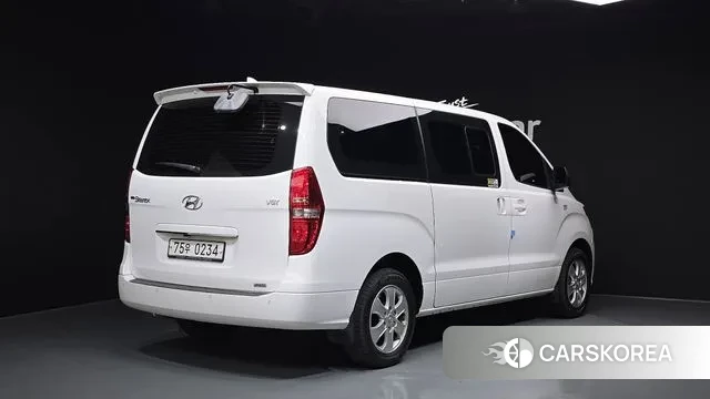 Hyundai The New Grand Starex id 3249166 из Кореи 12
