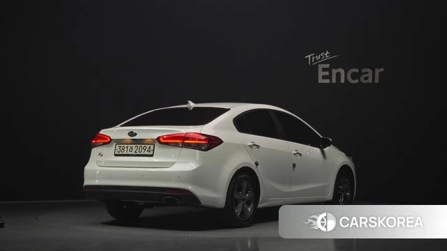Kia The New K3 id 3873895 из Кореи 12