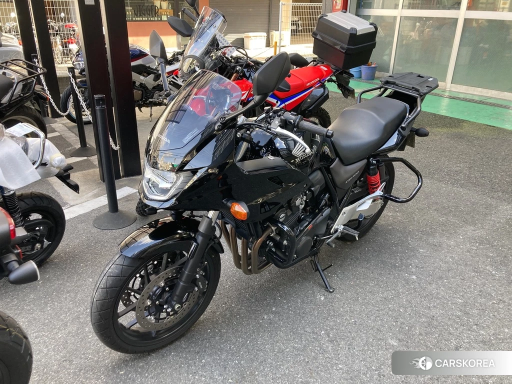 Проданный Honda CB400SF BOLDOR ABS 2021 из Японии