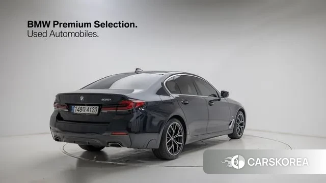 BMW 5 Series (G30) id 3778055 из Кореи 12