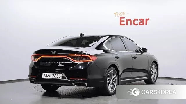 Hyundai Grandeur IG id 3319727 из Кореи 12