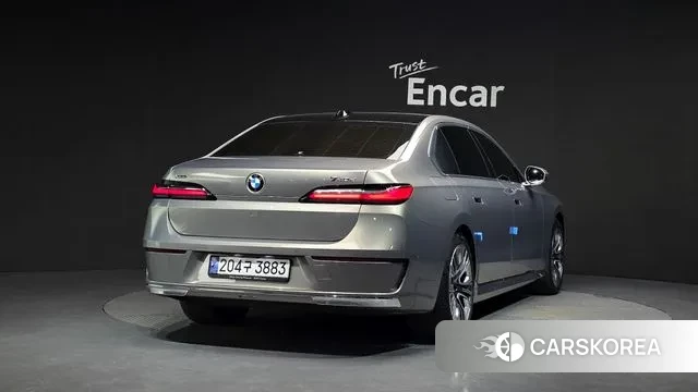 BMW 7 Series (G70) id 3273072 из Кореи 12