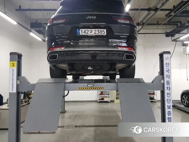 Jeep Grand Cherokee (WL) 2021 Черный из Кореи, фото 2