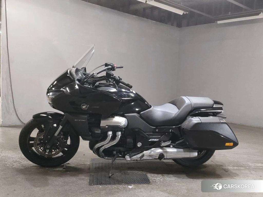 Проданный Honda CTX1300 2015 из Японии, фото 2