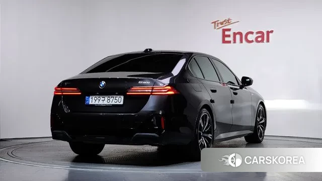 BMW 5 Series (G60) id 3487051 из Кореи 12