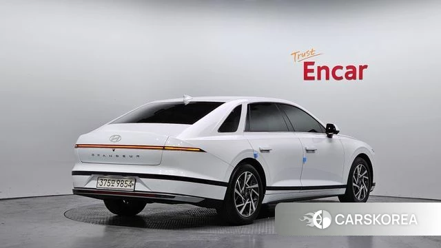 Hyundai Grandeur (GN7) id 3838853 из Кореи 12