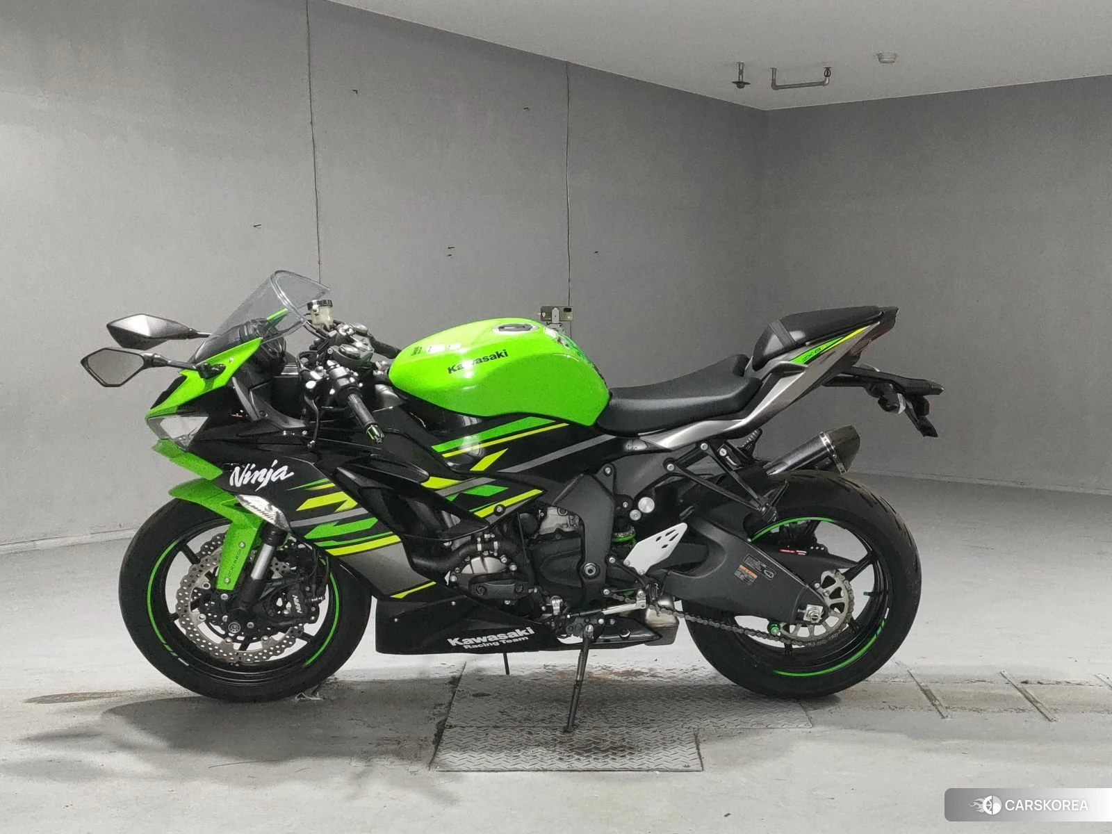 Проданный Kawasaki ZX-6R NINJA 2019 из Японии, фото 2